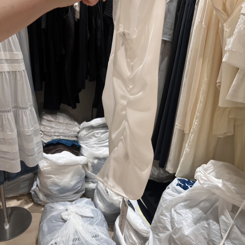 LOVE SOME東大門㊣直郵女裝新款時尚真品人氣吊帶背心褶皺LOVE SOME吊帶/背心