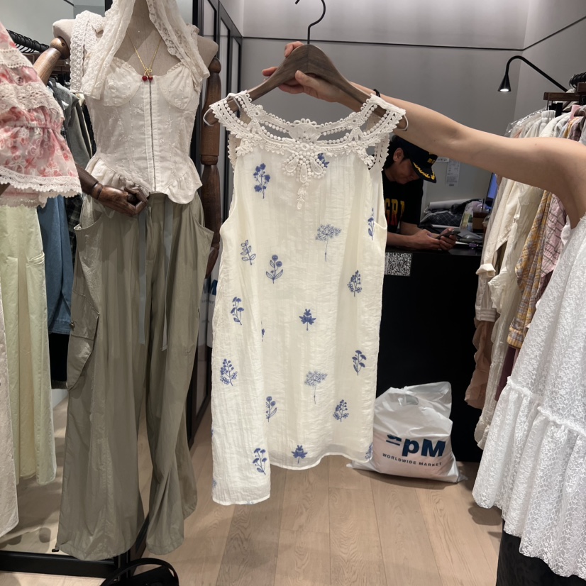 LOVE PULL韓國代購㊣女士新款職業真品時尚熱賣連衣裙刺繡LOVE PULL連衣裙