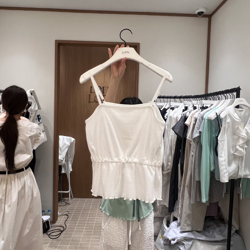 LOFN韓國代購㊣女士新品熱賣職業25春夏人氣真品推薦吊帶背心LOFN吊帶/背心圖色2