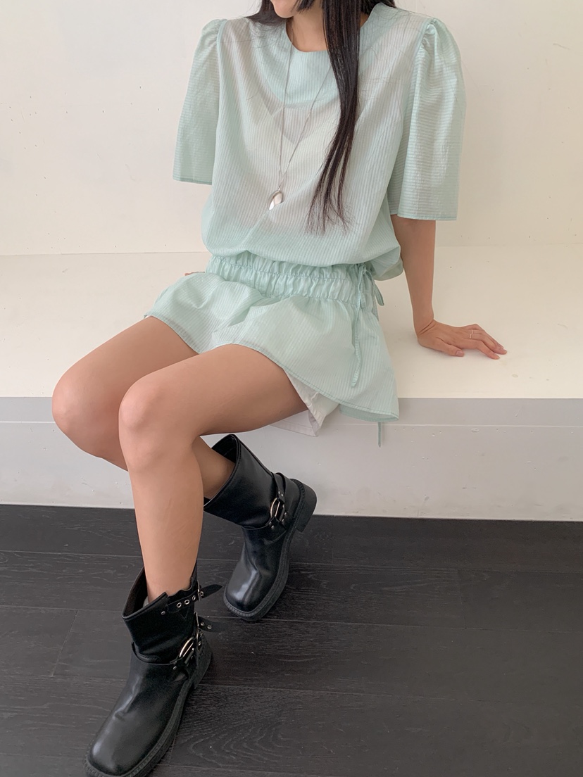 GOYOU韓國直郵㊣女裝新款25春夏熱賣職業休閑人氣襯衫蕾絲衫de goyou襯衫/蕾絲衫