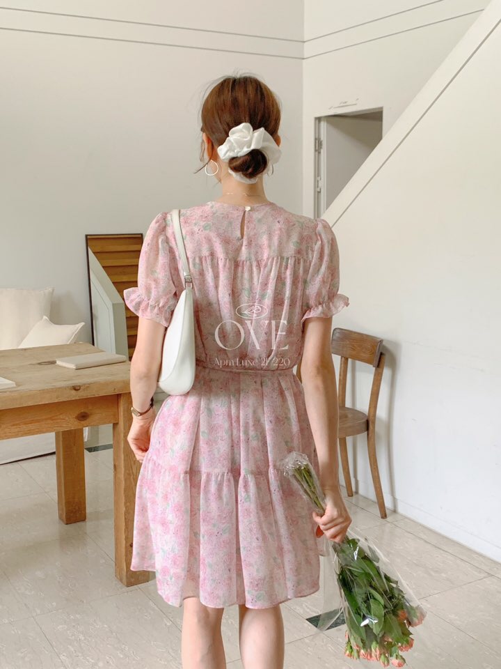OVE東大門㊣直郵女士新款時尚熱賣休閑人氣25春夏推薦連衣裙OVE連衣裙