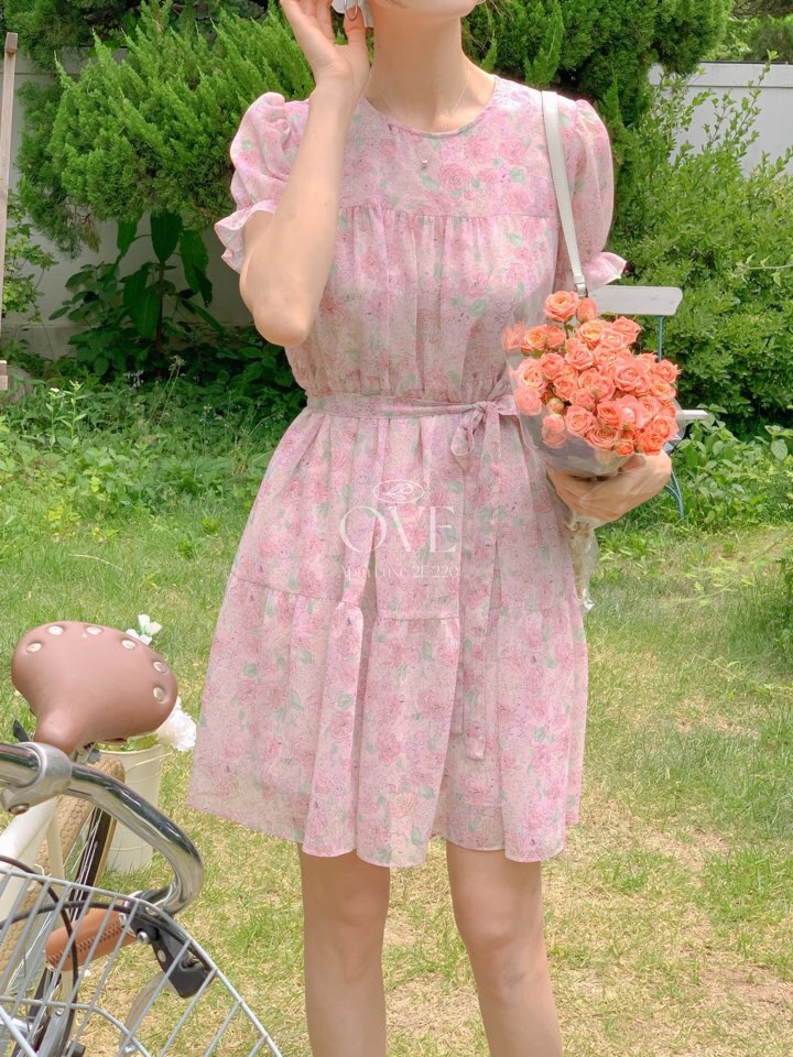OVE東大門㊣直郵女士新款時尚熱賣休閑人氣25春夏推薦連衣裙OVE連衣裙