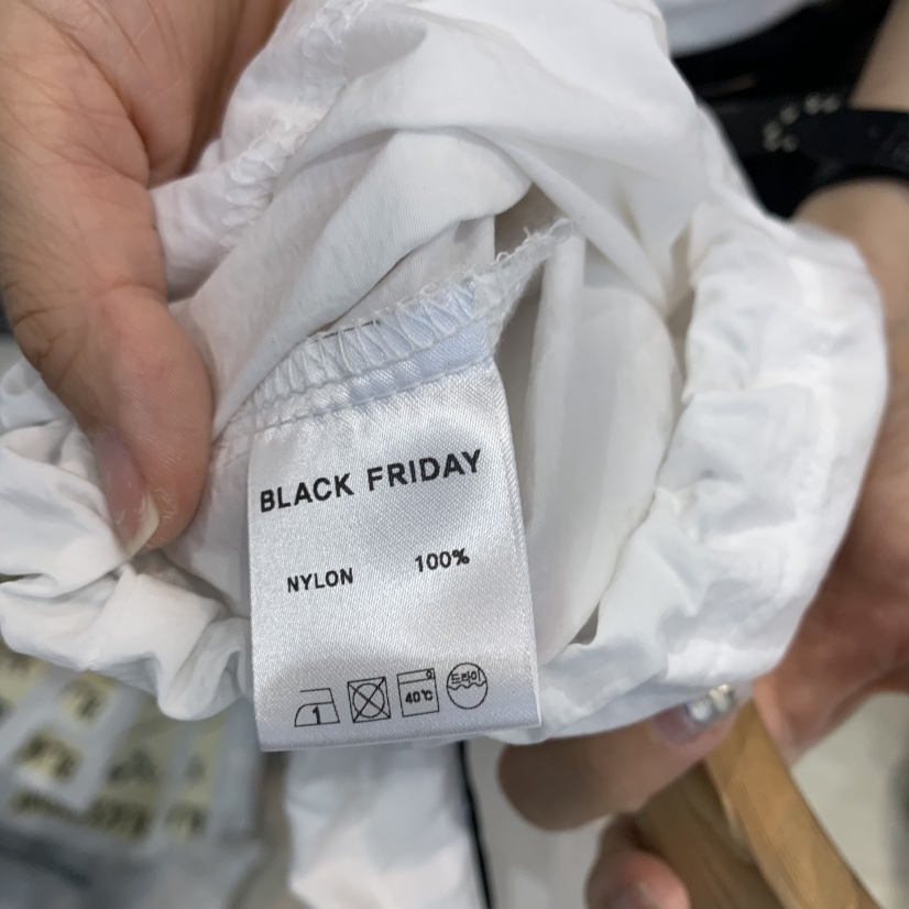 BLACKFRIDAY東大門㊣直郵女士新款休閑熱賣時尚推薦襯衫蕾絲衫BLACK FRIDAY襯衫/蕾絲衫