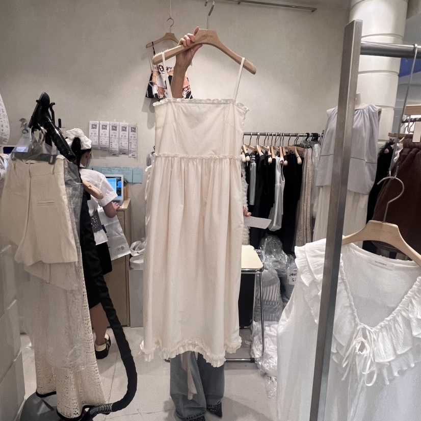 SALONDEMAG東大門㊣直郵女裝新款推薦真品休閑職業25春夏連衣裙SALONDEMAG連衣裙