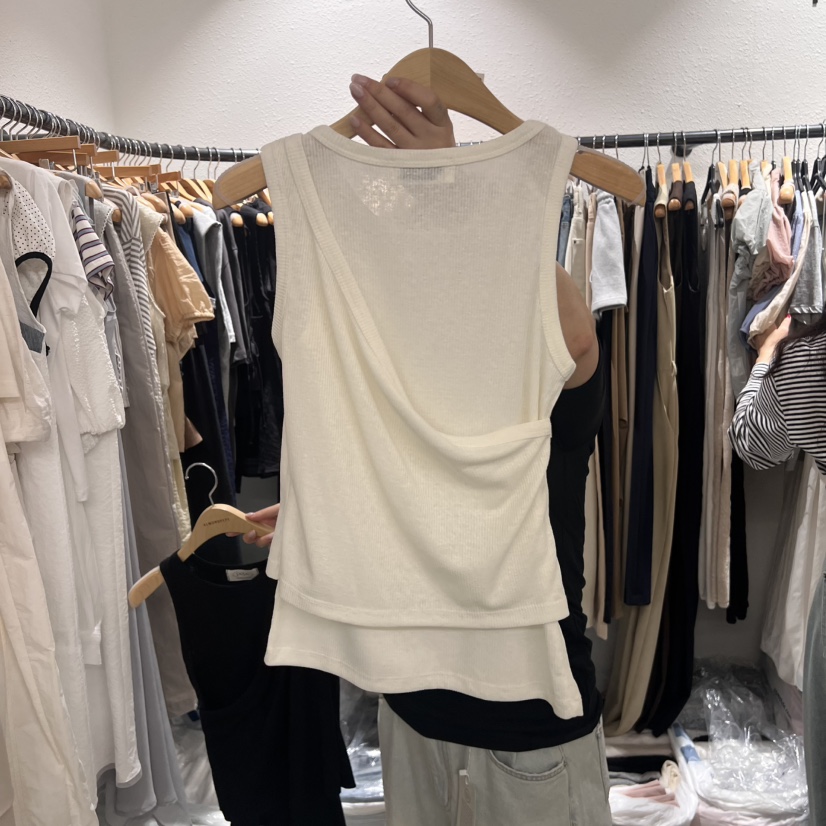ALMOND PEPE韓國直郵㊣女士新品人氣職業熱賣時尚吊帶背心ALMOND PEPE吊帶/背心