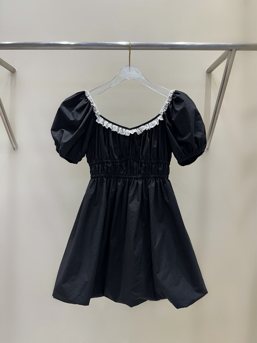 81 MARKET-L東大門㊣直郵女裝新品熱賣時尚25春夏人氣連衣裙81 MARKET-L連衣裙圖色2
