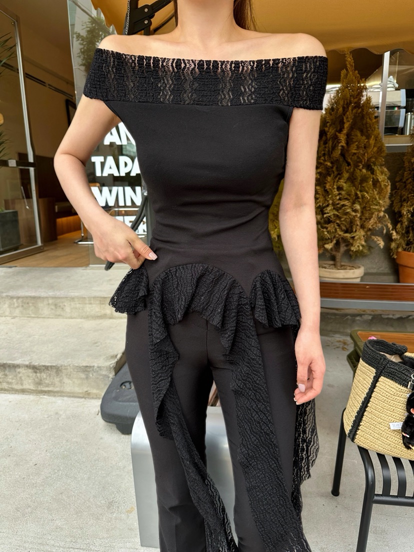 81 MARKET-L韓國直郵㊣女裝新款職業人氣時尚25春夏推薦T恤81 MARKET-LT恤