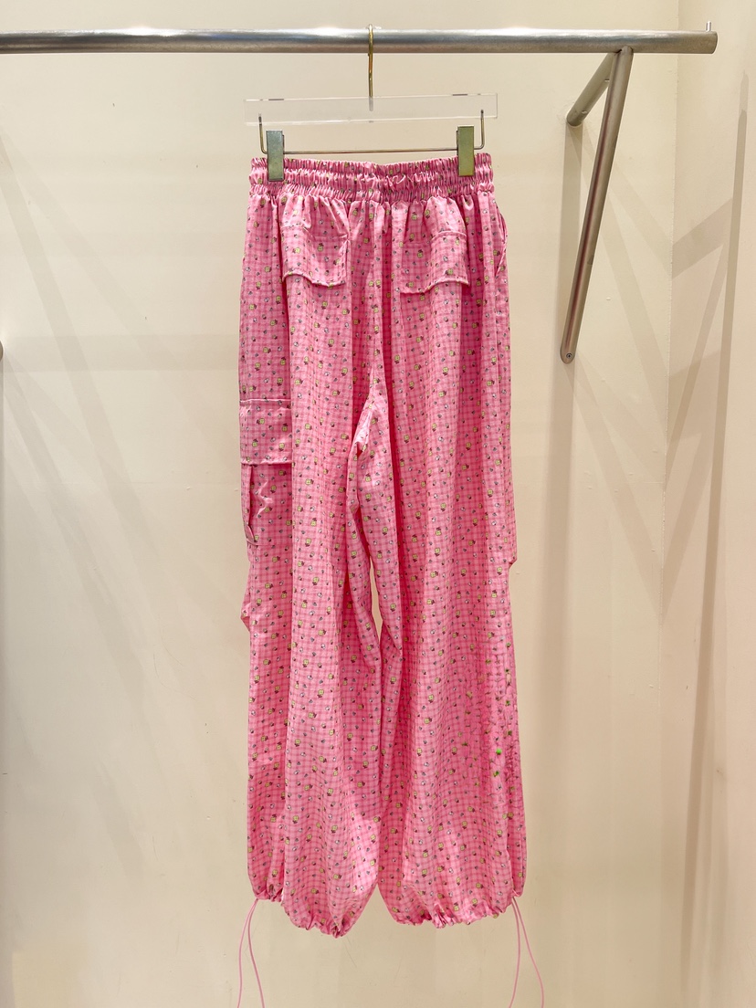 81 MARKET-L東大門㊣實拍女裝新品25春夏時尚熱賣人氣休閑褲81 MARKET-L休閑褲