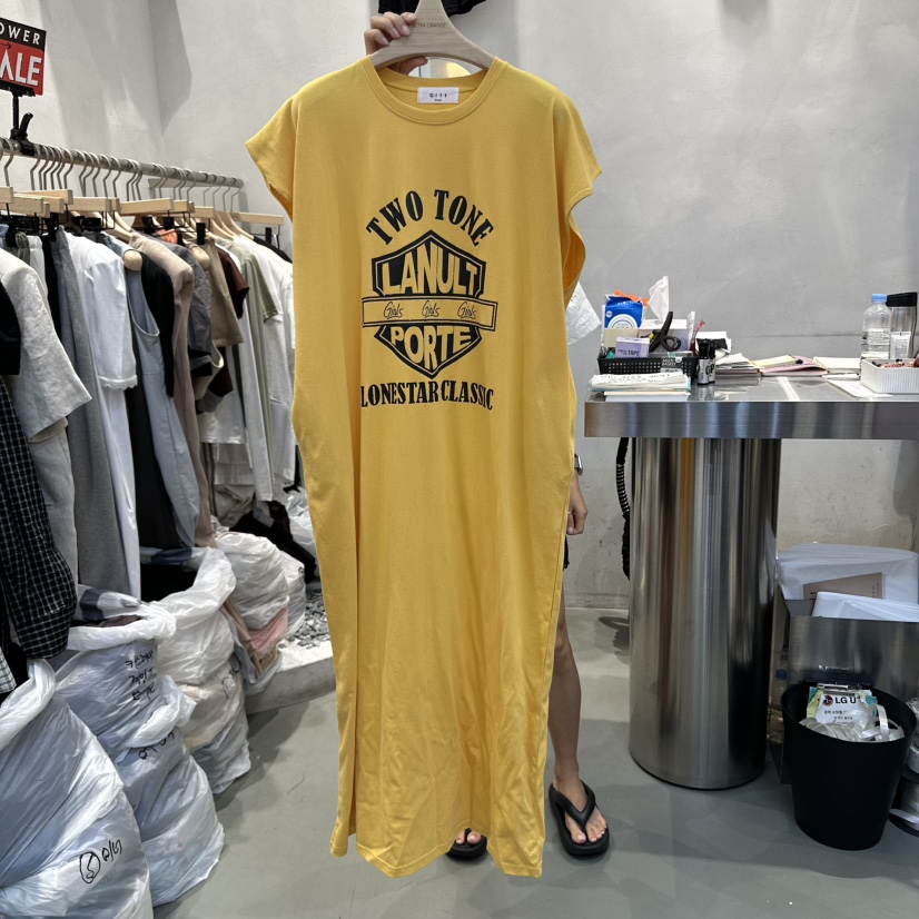 ULTRAORANGE韓國代購㊣女裝新款推薦職業熱賣真品25春夏連衣裙GILT/ULTRAORANGE連衣裙圖色2