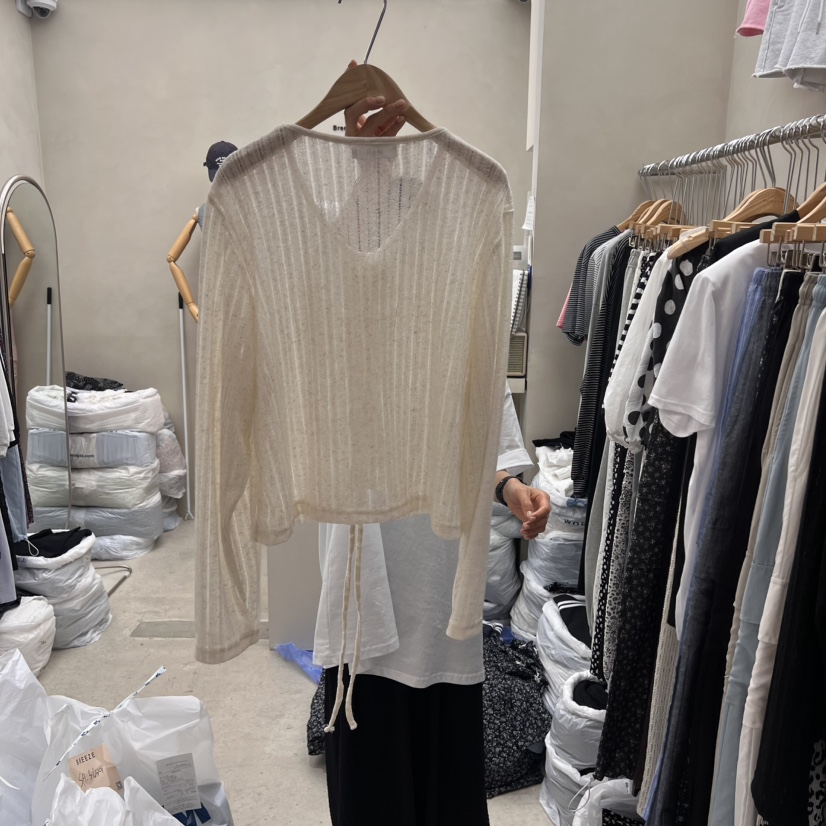 BREEZE韓國直郵㊣女士新款職業人氣熱賣休閑推薦長袖T恤短款BREEZE長袖T恤