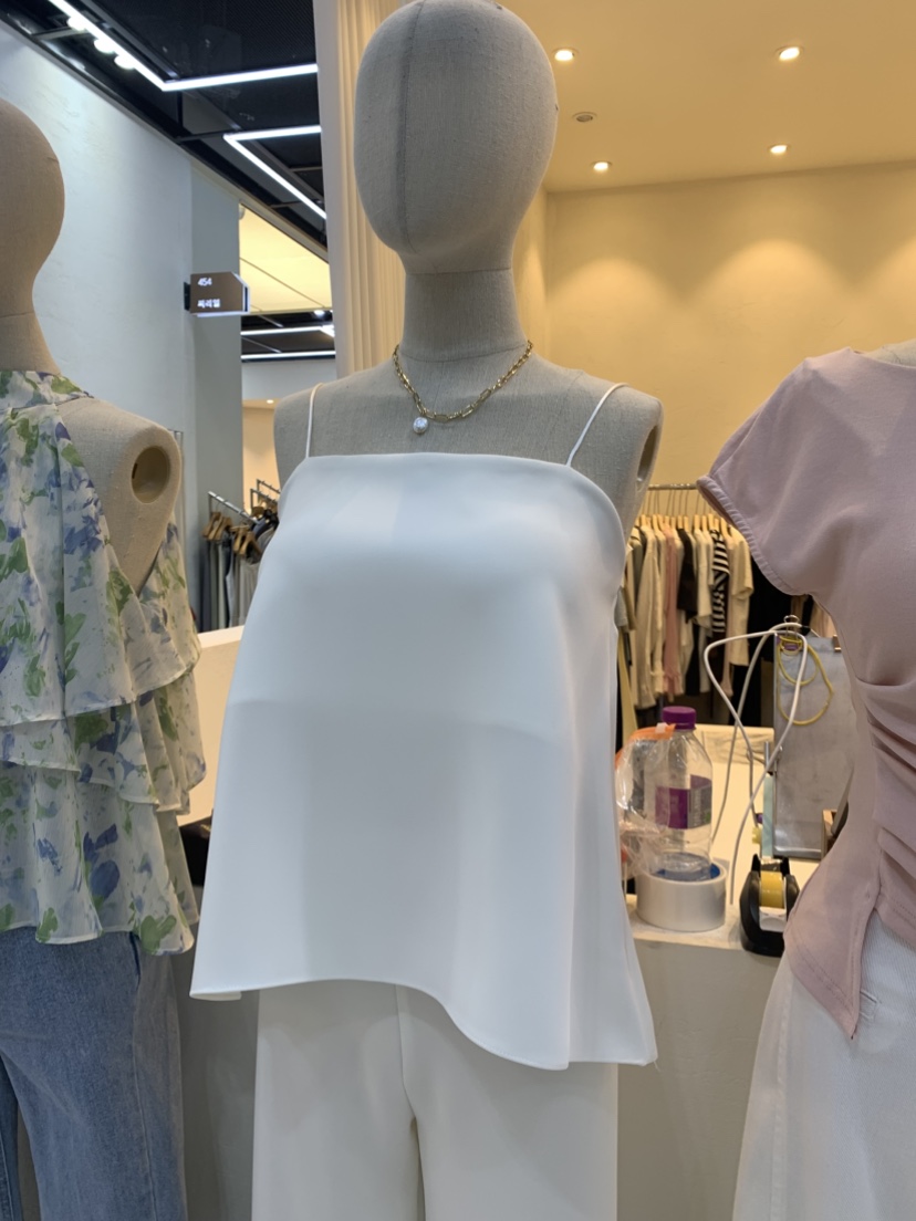 RIAH韓國代購㊣女裝新款真品時尚25春夏熱賣推薦人氣吊帶背心RIAH吊帶/背心