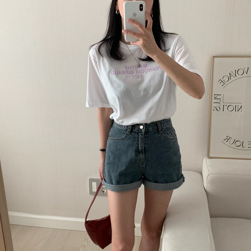 HELLO JINI東大門㊣實拍女裝新品真品人氣熱賣時尚推薦T恤HELLO JINIT恤