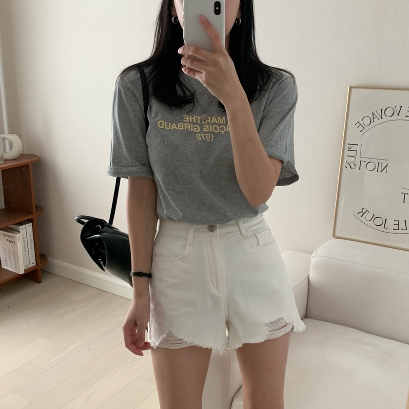 HELLO JINI東大門㊣實拍女裝新品真品人氣熱賣時尚推薦T恤HELLO JINIT恤
