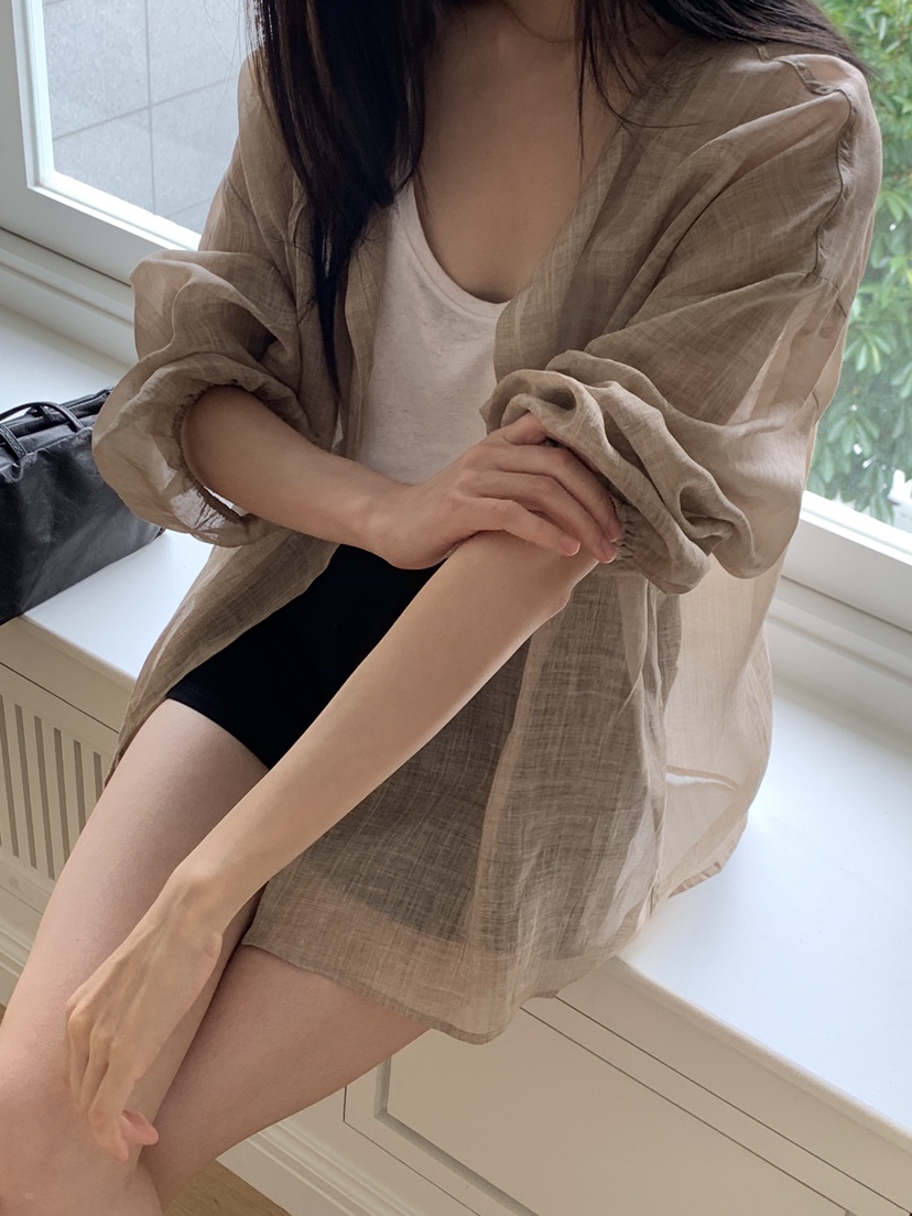 LOGARDEN韓國直郵㊣女士新品休閑推薦職業襯衫蕾絲衫柔軟亞麻LO GARDEN襯衫/蕾絲衫
