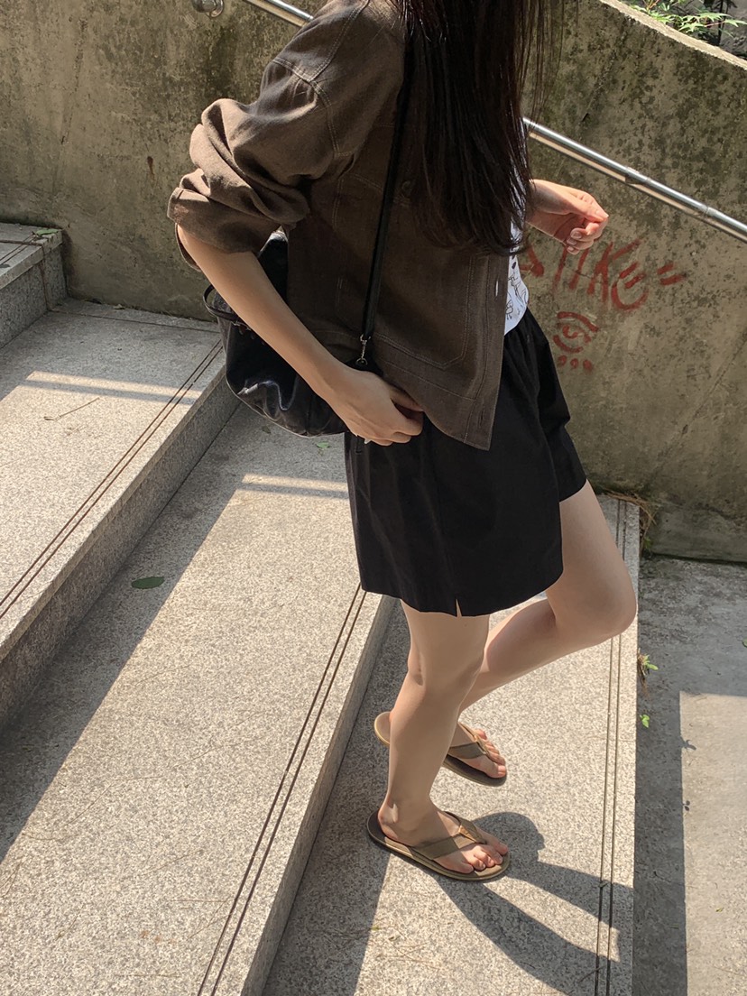 LOGARDEN韓國直郵㊣女裝新品推薦25春夏職業時尚休閑人氣短褲LO GARDEN短褲