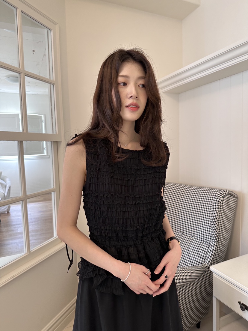 ERUME韓國直郵㊣女裝新款時尚熱賣真品人氣推薦25春夏襯衫蕾絲衫ERUME襯衫/蕾絲衫