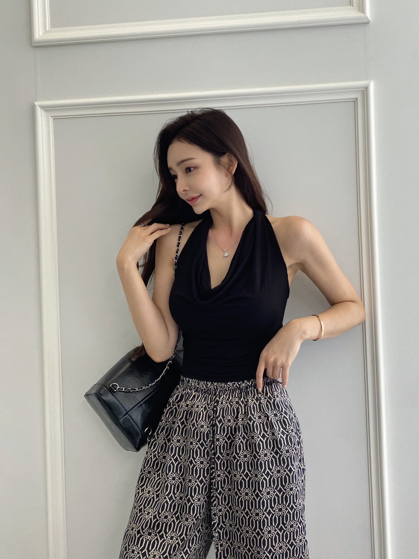 CLOTH東大門㊣實拍女裝新品熱賣推薦時尚人氣職業25春夏吊帶背心CLOTH吊帶/背心