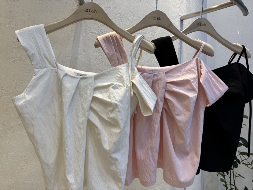 RIAH東大門㊣實拍女裝新品熱賣時尚真品人氣職業25春夏吊帶背心RIAH吊帶/背心