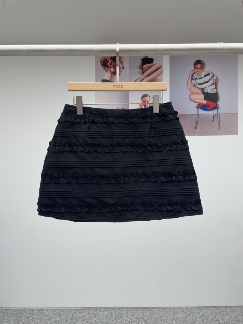 MADE-P東大門㊣代購女士新品時尚真品熱賣25春夏職業推薦短裙MADE-P短裙圖色2