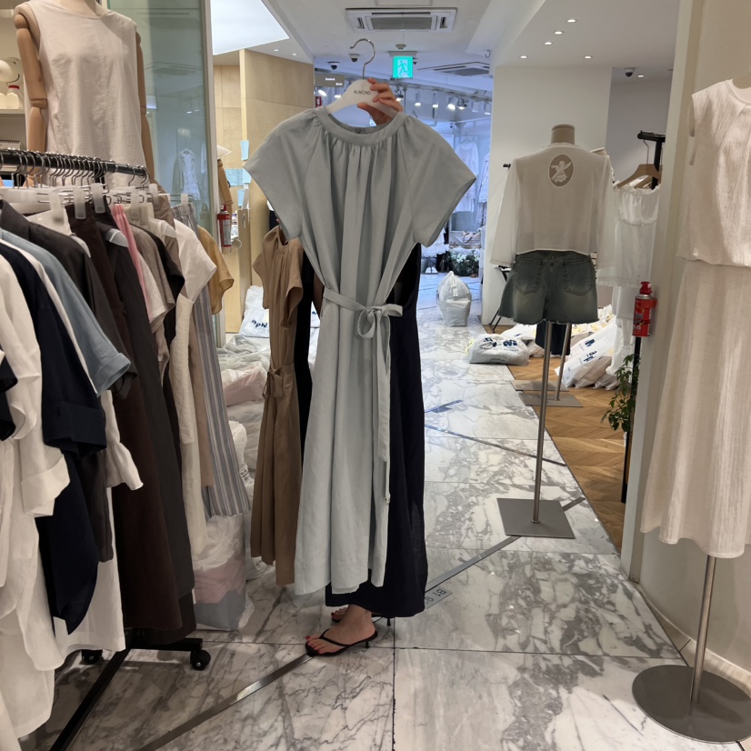 ALMOND韓國代購㊣女裝新款真品休閑人氣時尚熱賣連衣裙含腰帶ALMOND連衣裙圖色2