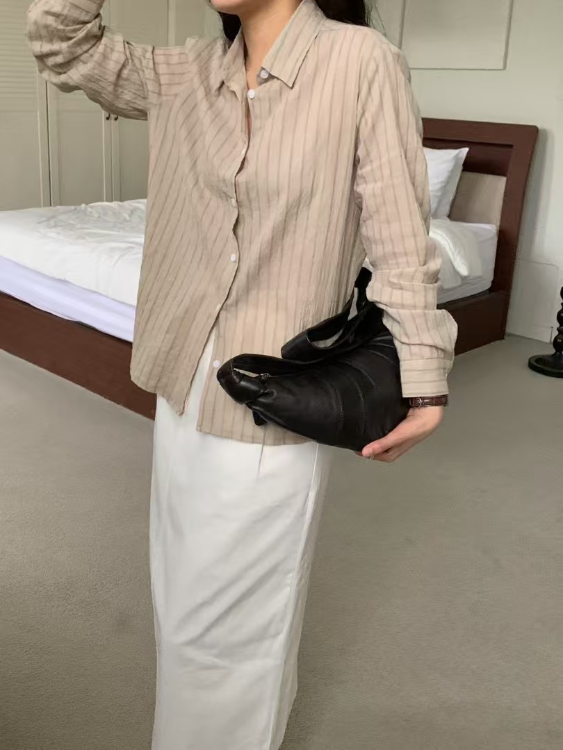 COMMA-콤마-T東大門㊣直郵女士新品熱賣時尚真品襯衫蕾絲衫COMMA襯衫/蕾絲衫