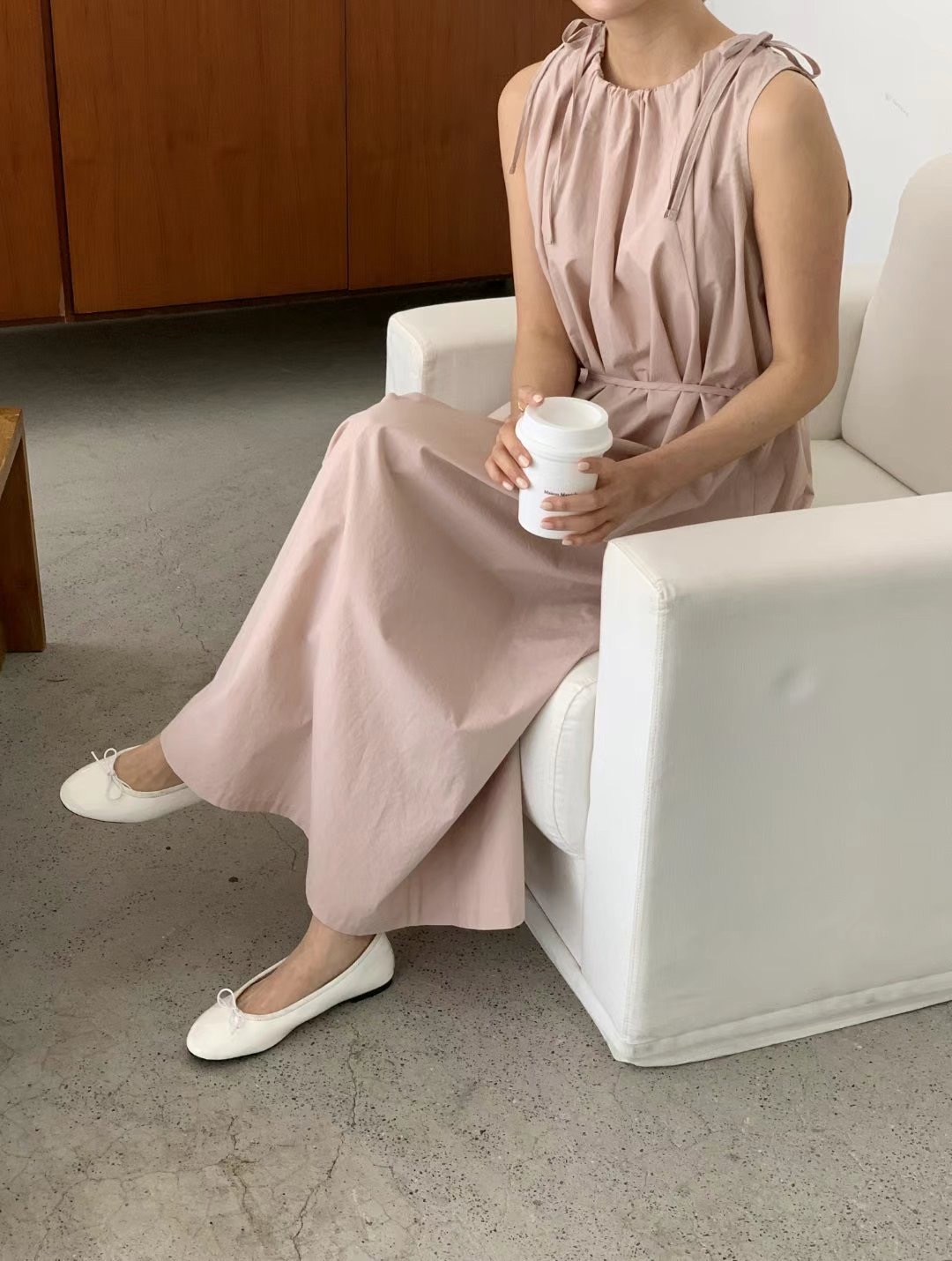 SUNDAY東大門㊣實拍女士新品人氣職業25春夏熱賣連衣裙含腰繩SUNDAY連衣裙