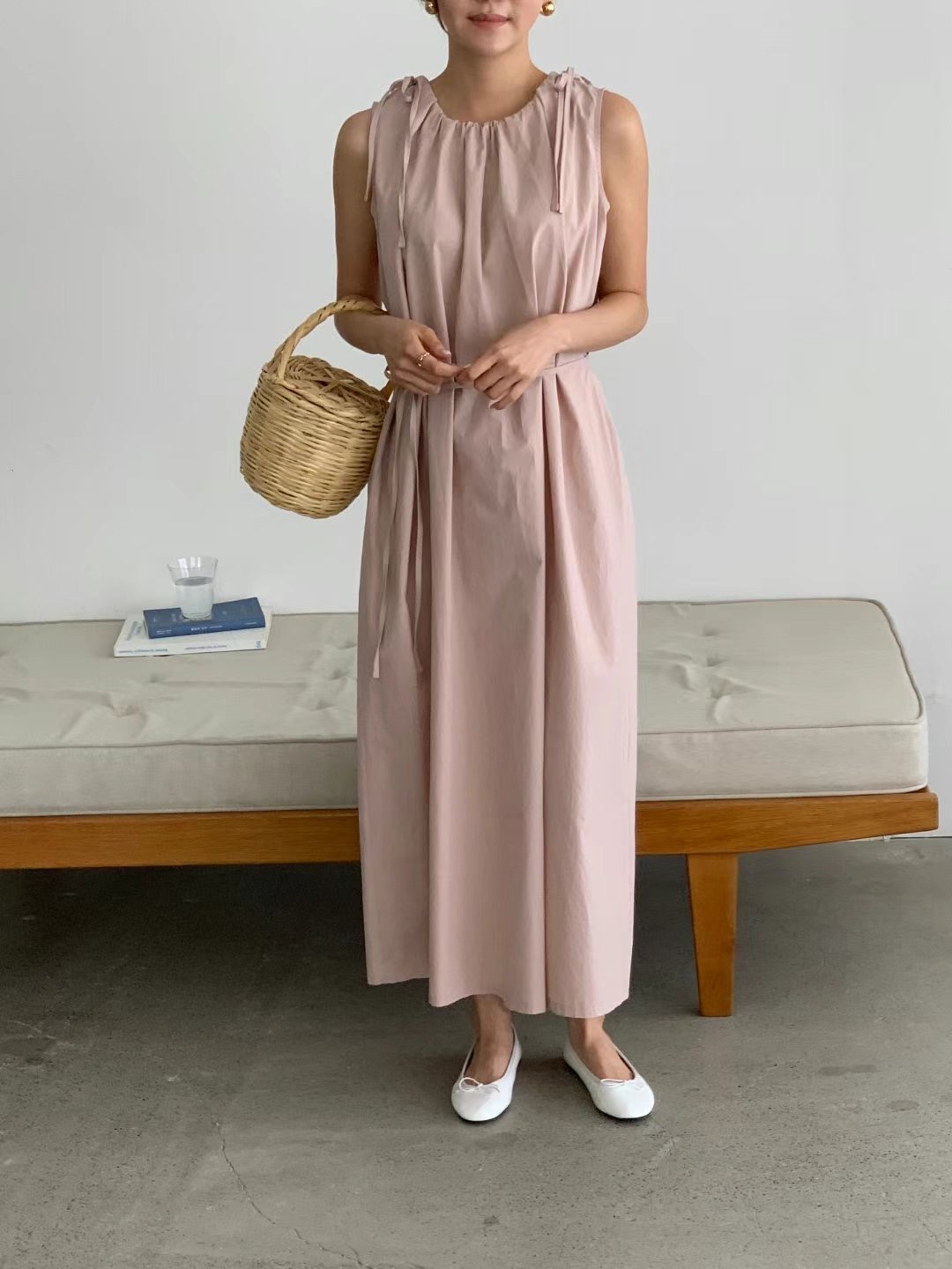 SUNDAY東大門㊣實拍女士新品人氣職業25春夏熱賣連衣裙含腰繩SUNDAY連衣裙