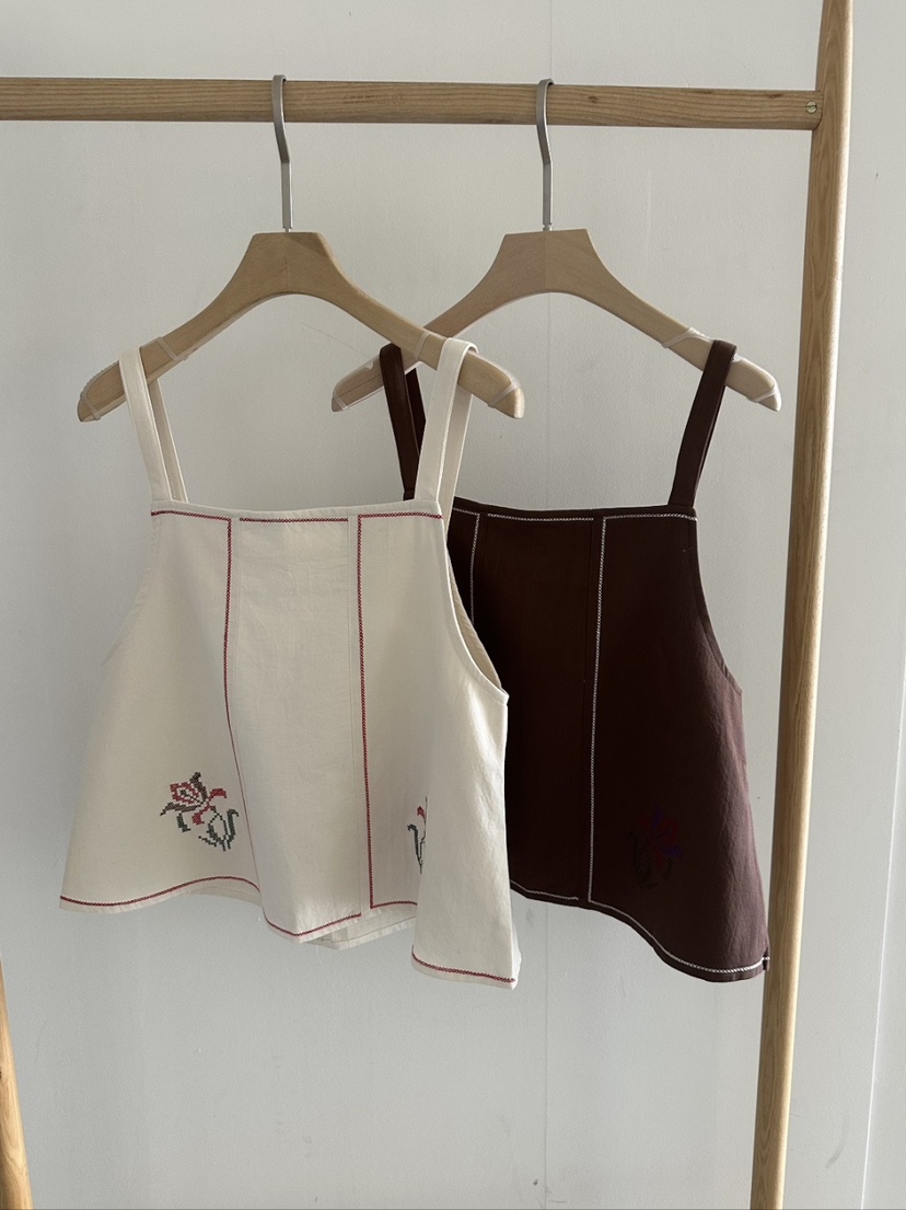 B_GARDER韓國代購㊣女士新品休閑時尚真品熱賣吊帶背心刺繡B.GARDER吊帶/背心