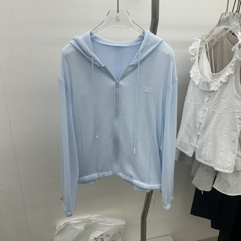 LOVE YOU SO MUCH/MORE THAN YESTERDAY東大門㊣實拍女士新品25春夏衛衣LYSM/MORE THAN YESTERDAY衛衣圖色2