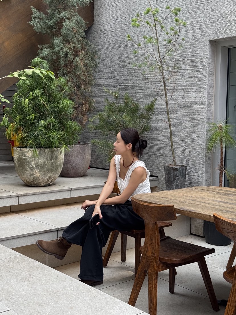 SUNDER MARKET韓國代購㊣女士新品時尚推薦人氣熱賣吊帶背心SUNDER MARKET吊帶/背心
