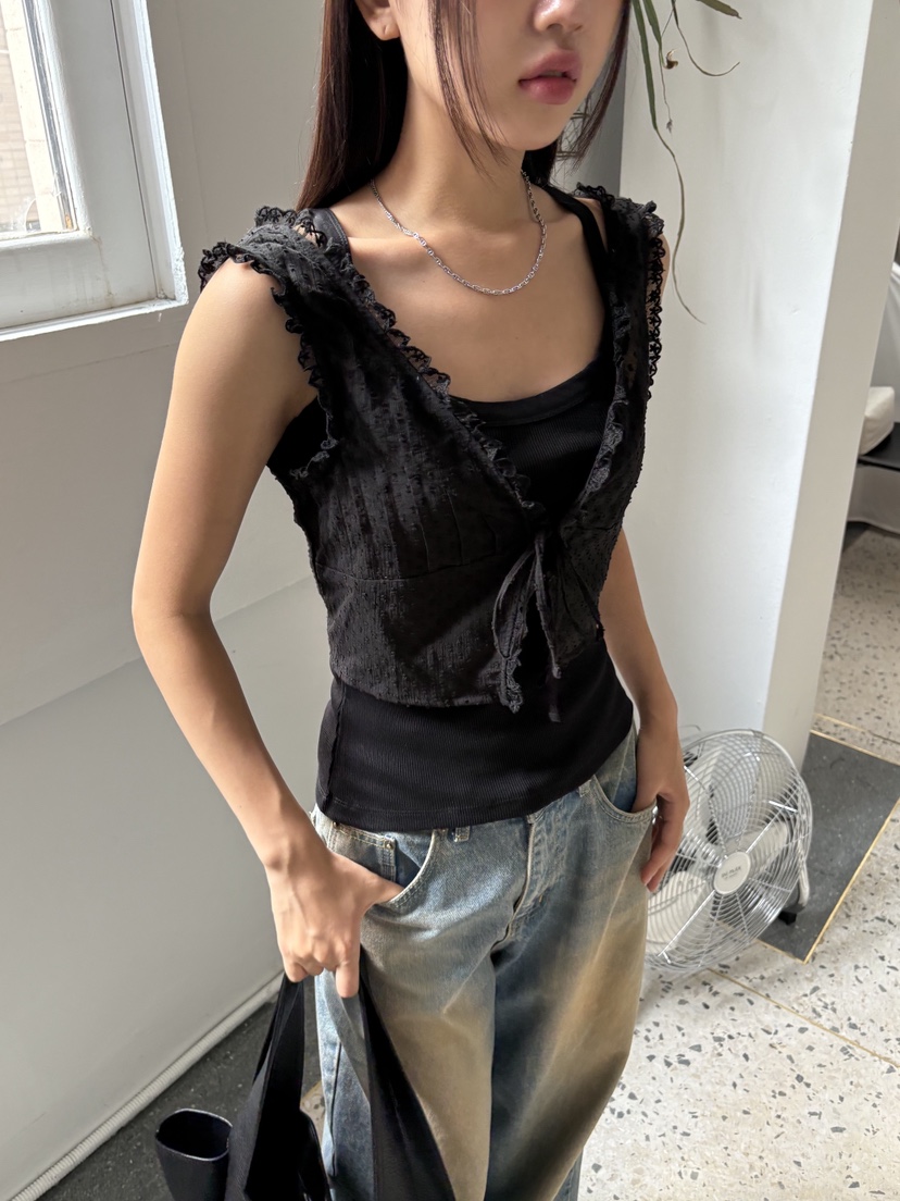 SUNDER MARKET韓國代購㊣女士新品時尚推薦人氣熱賣吊帶背心SUNDER MARKET吊帶/背心