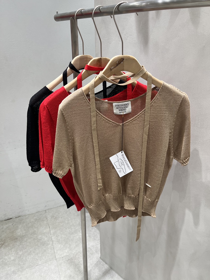 EVERCOMMERCE METICULOUSLY DESIGNED韓國代購㊣女士新品休閑針織衫含脖帶EVERCOMMERCE METICULOUSLY DESIGNED針織衫