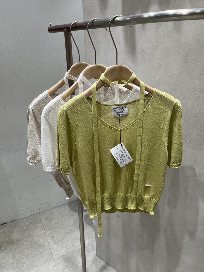 EVERCOMMERCE METICULOUSLY DESIGNED韓國代購㊣女士新品休閑針織衫含脖帶EVERCOMMERCE METICULOUSLY DESIGNED針織衫