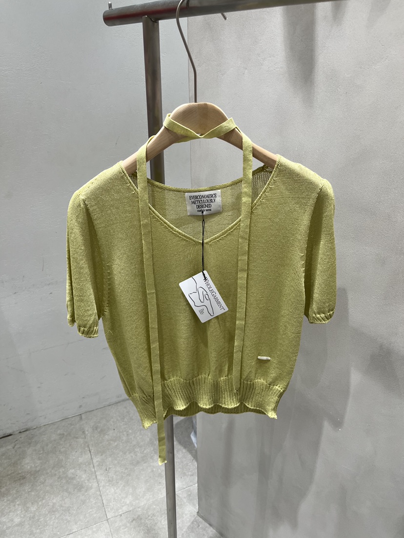 EVERCOMMERCE METICULOUSLY DESIGNED韓國代購㊣女士新品休閑針織衫含脖帶EVERCOMMERCE METICULOUSLY DESIGNED針織衫圖色1