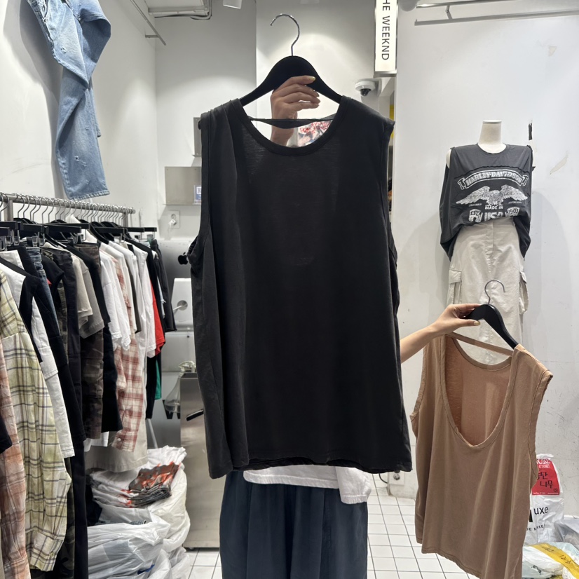 THE WEEKND東大門㊣實拍女士新款時尚真品25春夏人氣吊帶背心THE WEEKND吊帶/背心圖色3