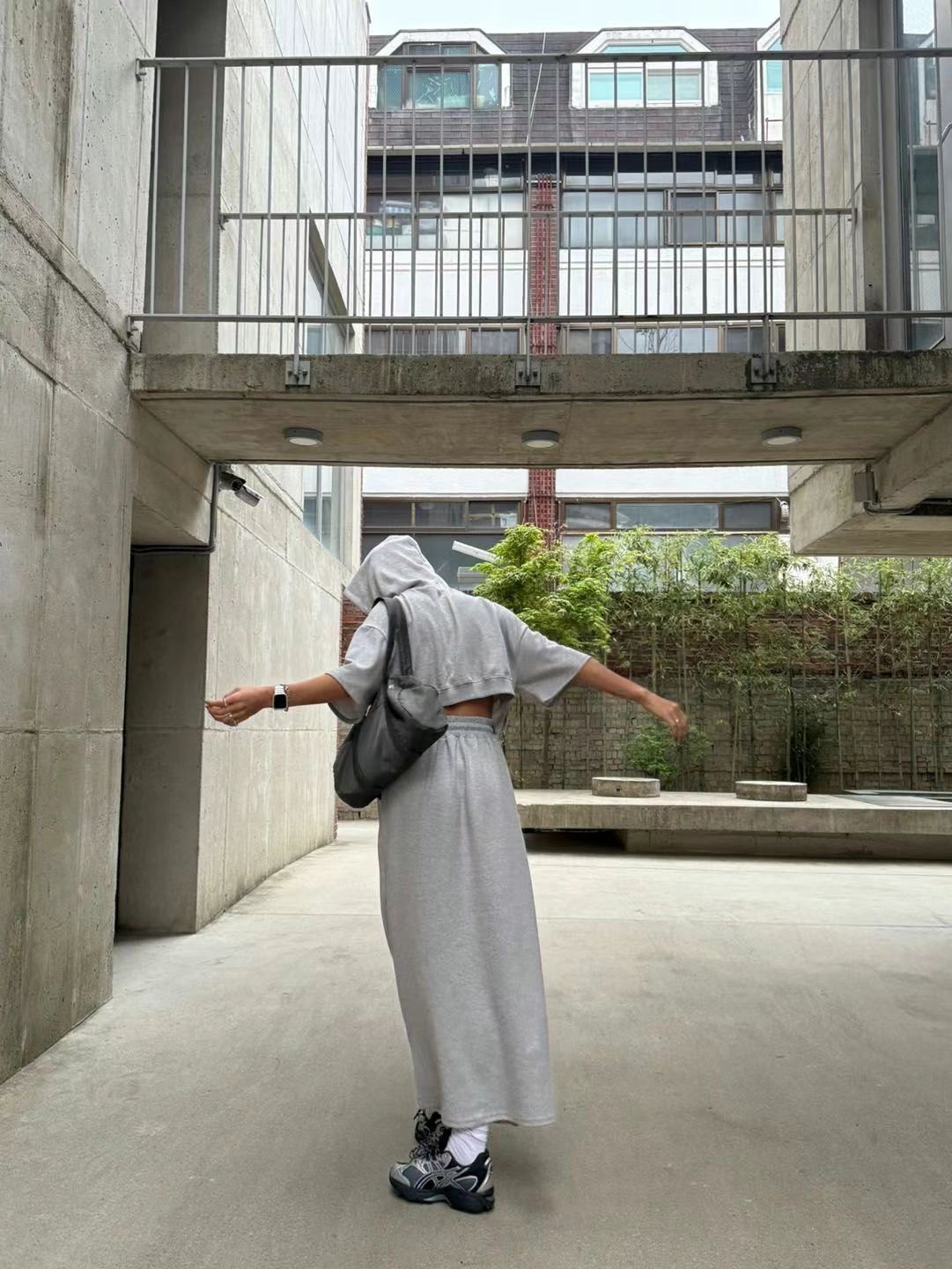 K.DAY東大門㊣直郵女士新款真品熱賣推薦25春夏連衣裙連帽K.DAY連衣裙