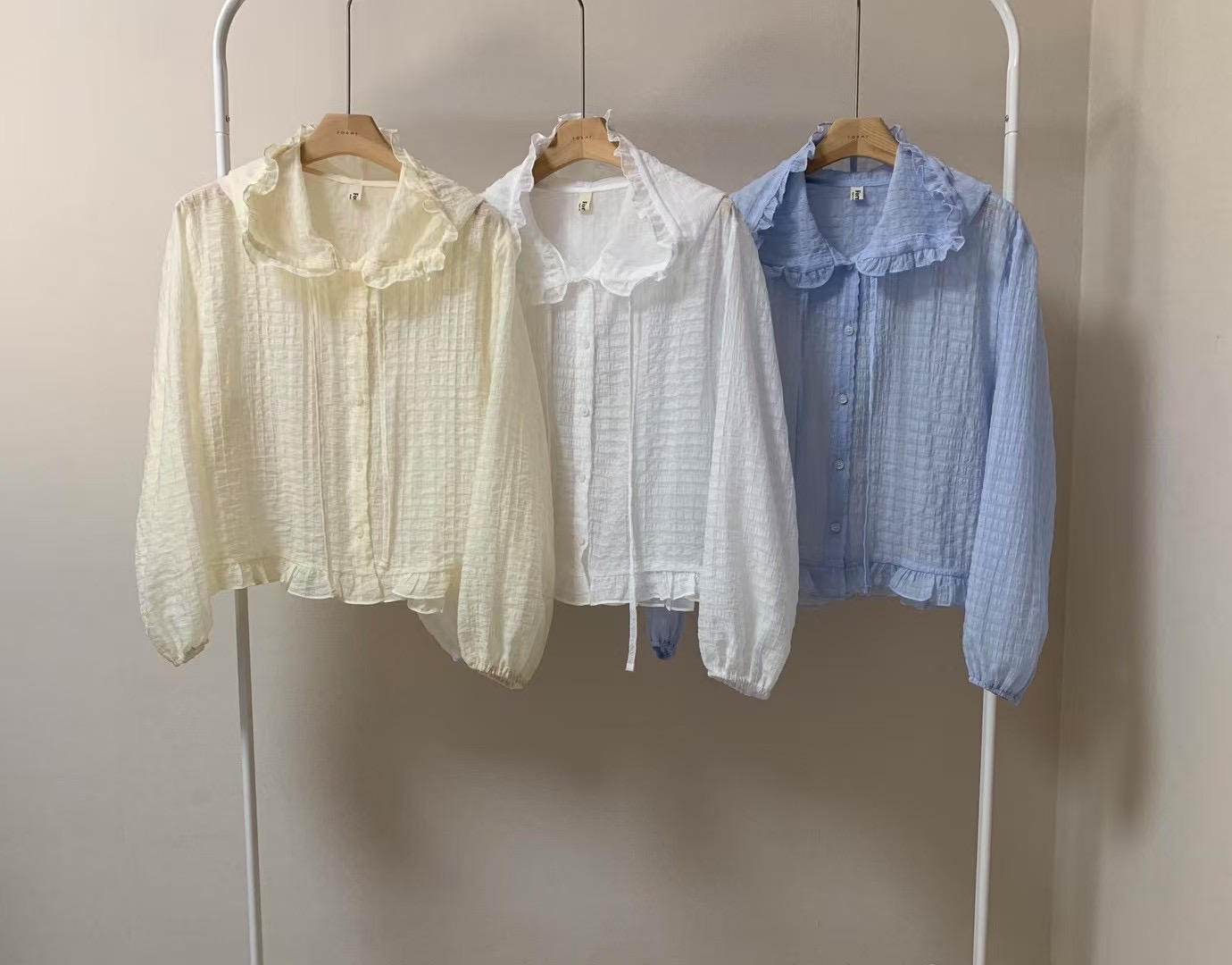 FORME東大門㊣代購女裝新款真品熱賣時尚推薦夾克荷葉邊兜帽FORME夾克圖色2左二色