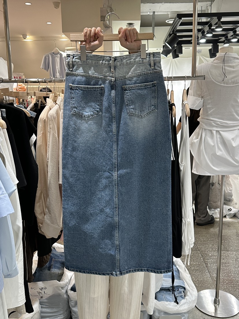 INSSENSE-A東大門㊣實拍女士新品真品職業25春夏人氣時尚長裙INSSENSE-A長裙