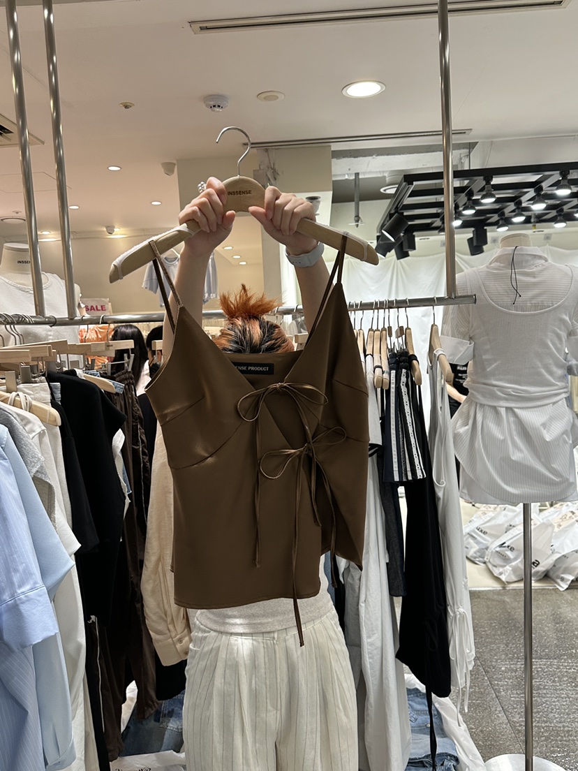 INSSENSE-A東大門㊣直郵女士新品職業25春夏吊帶背心緊身緞面INSSENSE-A吊帶/背心