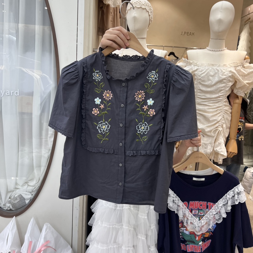J PEAK/BY FLOW東大門㊣代購女裝新品真品襯衫蕾絲衫刺繡J PEAK襯衫/蕾絲衫圖色2
