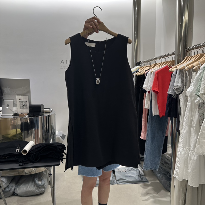 AHOY韓國直郵㊣女士新款25春夏推薦熱賣職業真品時尚吊帶背心AHOY吊帶/背心圖色2
