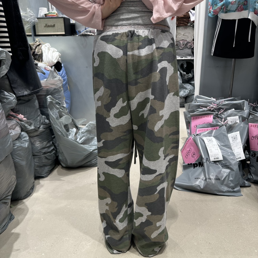 RIBBON韓國代購㊣女士新品25春夏休閑推薦時尚熱賣休閑褲迷彩RIBBON休閑褲