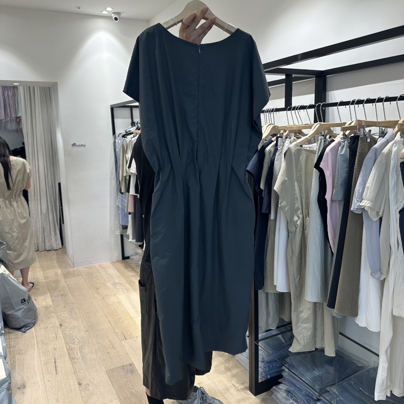 BRUNI/RICOTTA東大門㊣實拍女裝新款職業時尚推薦熱賣連衣裙BRUNI/RICOTTA連衣裙