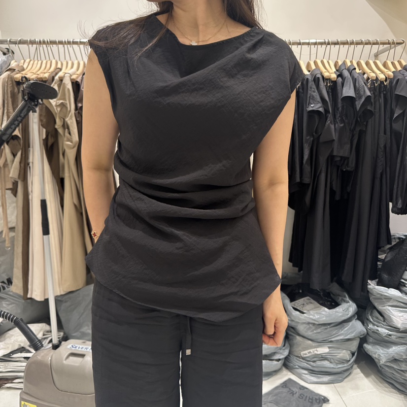 BLUEI-D東大門㊣直郵女裝新品職業時尚推薦25春夏吊帶背心Blue i-d吊帶/背心圖色3
