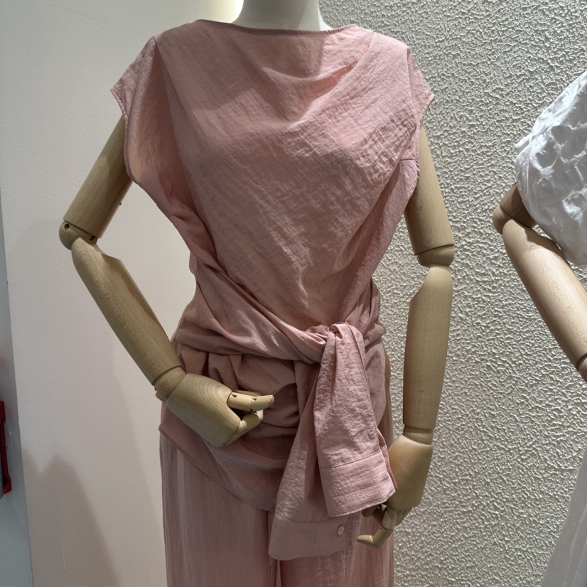 BLUEI-D東大門㊣直郵女裝新品職業時尚推薦25春夏吊帶背心Blue i-d吊帶/背心圖色4