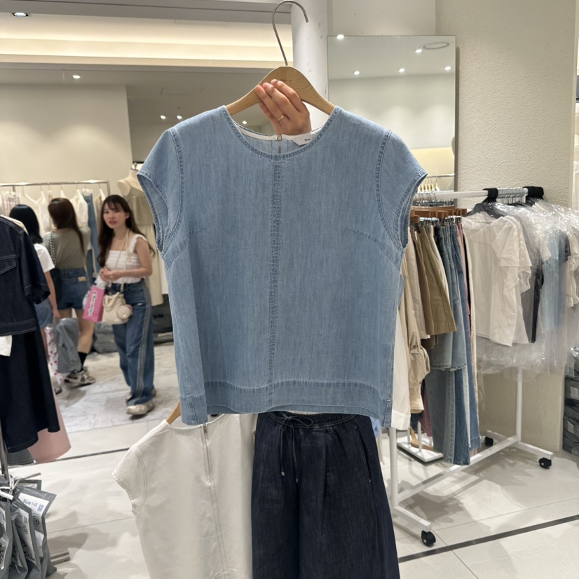 BLUEI-D東大門㊣實拍女士新品時尚人氣職業25春夏吊帶背心Blue i-d吊帶/背心圖色2