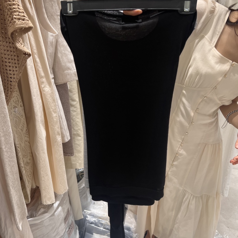 GLOW AND NYMPH韓國直郵㊣女士新品時尚推薦職業吊帶背心GLOW AND NYMPH吊帶/背心