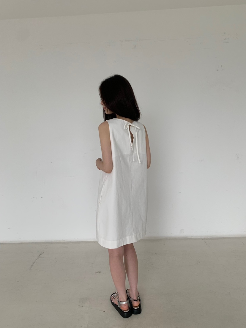 BOUTIQUE SEOUL-P東大門㊣代購女裝新款25春夏休閑連衣裙But ton/BOUTIQUE SEOUL連衣裙