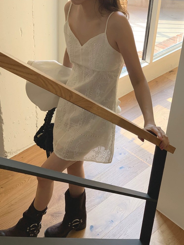 STRAWBERRY東大門㊣實拍女裝新品職業人氣熱賣時尚休閑連衣裙STRAWBERRY連衣裙