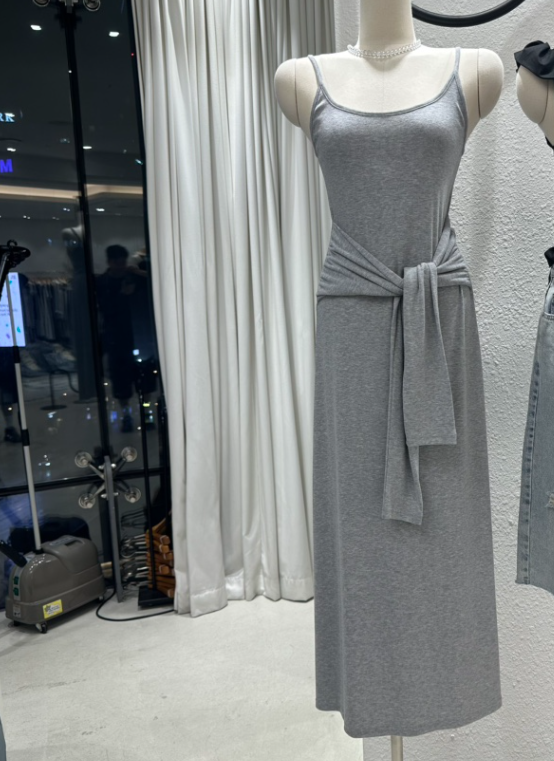 TREND SELLER/G東大門㊣直郵女裝新品熱賣推薦真品連衣裙G/TREND SELLER連衣裙圖色2